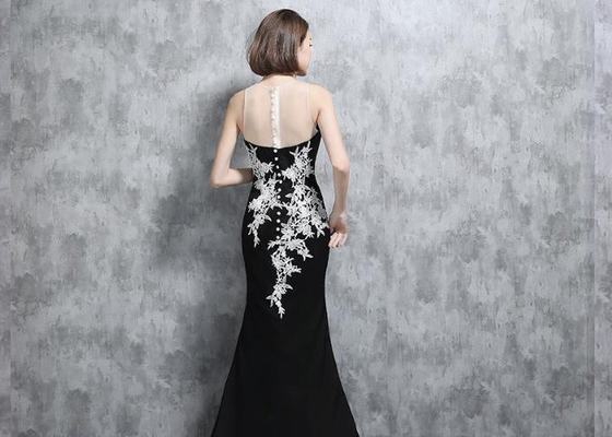 Mermaid Elegant Ladies Evening Dresses Black With Ivory Lace Slim Design