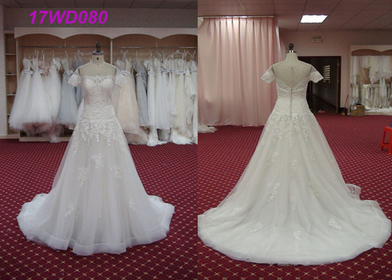 Luxury Strapless A Line Wedding Dress , Ladies White A Line Chiffon Wedding Dress