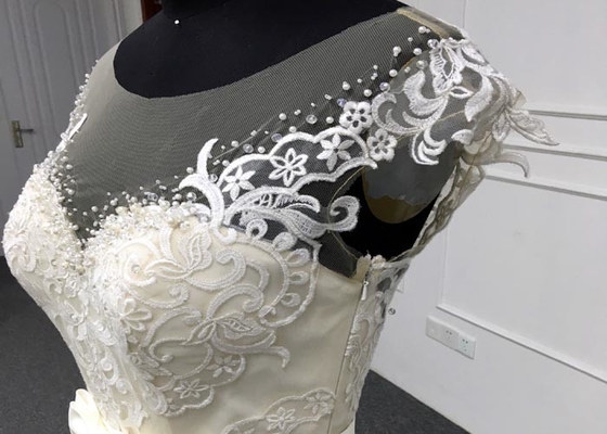 Tulle Fabric Applique Sequins A Line Ball Gown Wedding Dress For Beach Wedding Party