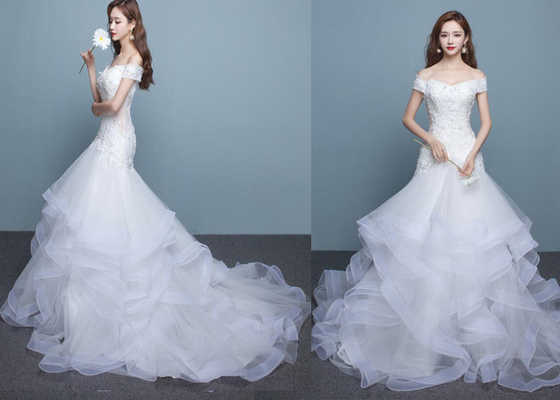 Elegant Off The Shoulder Mermaid Wedding Dress / Unique Lace Mermaid Trumpet Wedding Dress