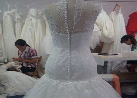 Customized Long Dramatic Mermaid Style Wedding Dress For Bridal Multi Colors