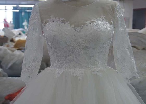 Women Long Sleeve Lace Wedding Dress , Organza Tulle Wedding Dressing Gowns