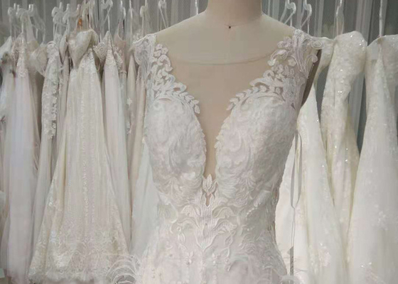 Custom Made Luxury Real Beautiful Bridal Gowns Dresses 100% Feather Pearls Beading A Line