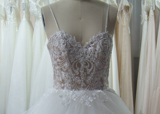 Sexy Neck A Line Ball Gown Wedding Dress Graceful Appliques Pleated Princess Bridal Gown