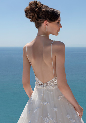 Sweetheart Neckline Spaghetti Straps Floral Lace and Tulle Bridal Ball Gowns